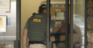 Call for Decriminalization of Personal Use of Illegal Drugs in US – voanews.com Call for Decriminalization of Personal Use of Illegal Drugs in US